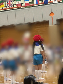 2_2025-10-03_09-59-01_749